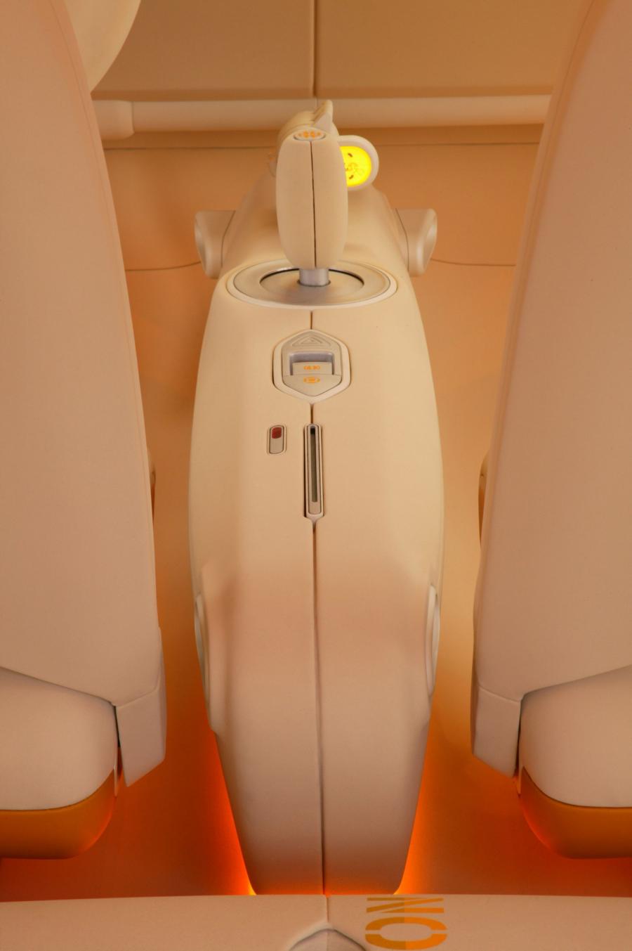  Ford SYNus Concept 2005 года  (фото 21 из 70)